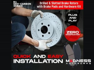 smart fortwo Brake Kit - 453 - Front - R1 Concepts - Ceramic Brake Pads - eLINE Drilled + Slotted Rotors